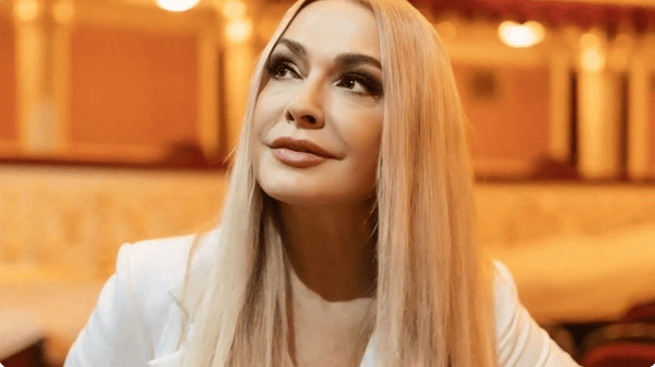 YouTube-тегі ресейлік жұлдыздардың порно фотосуреттері