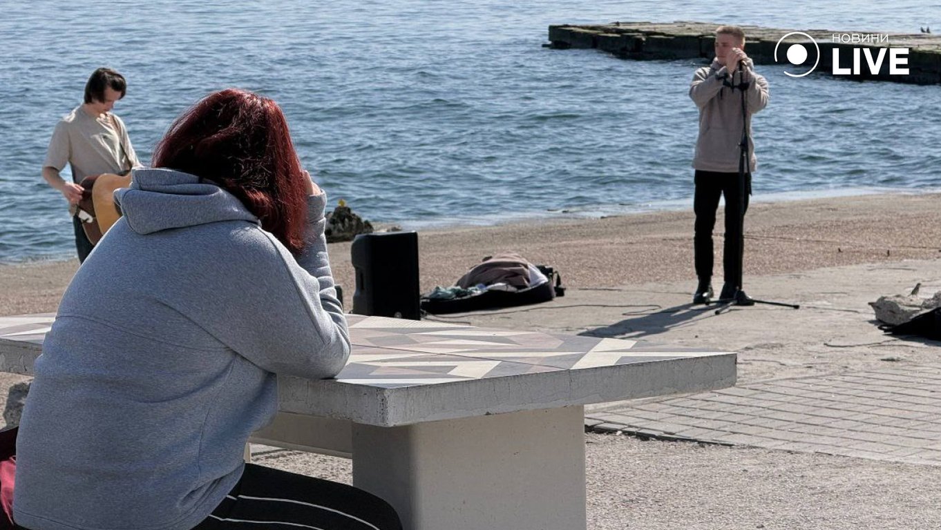 Забруднення моря в Одесі