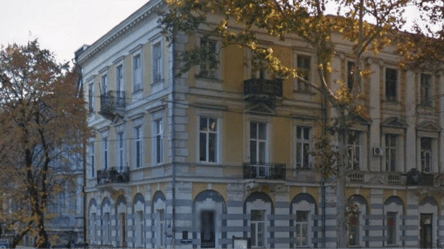 Квартира у справжньому одеському дворику — яка ціна - 285x160