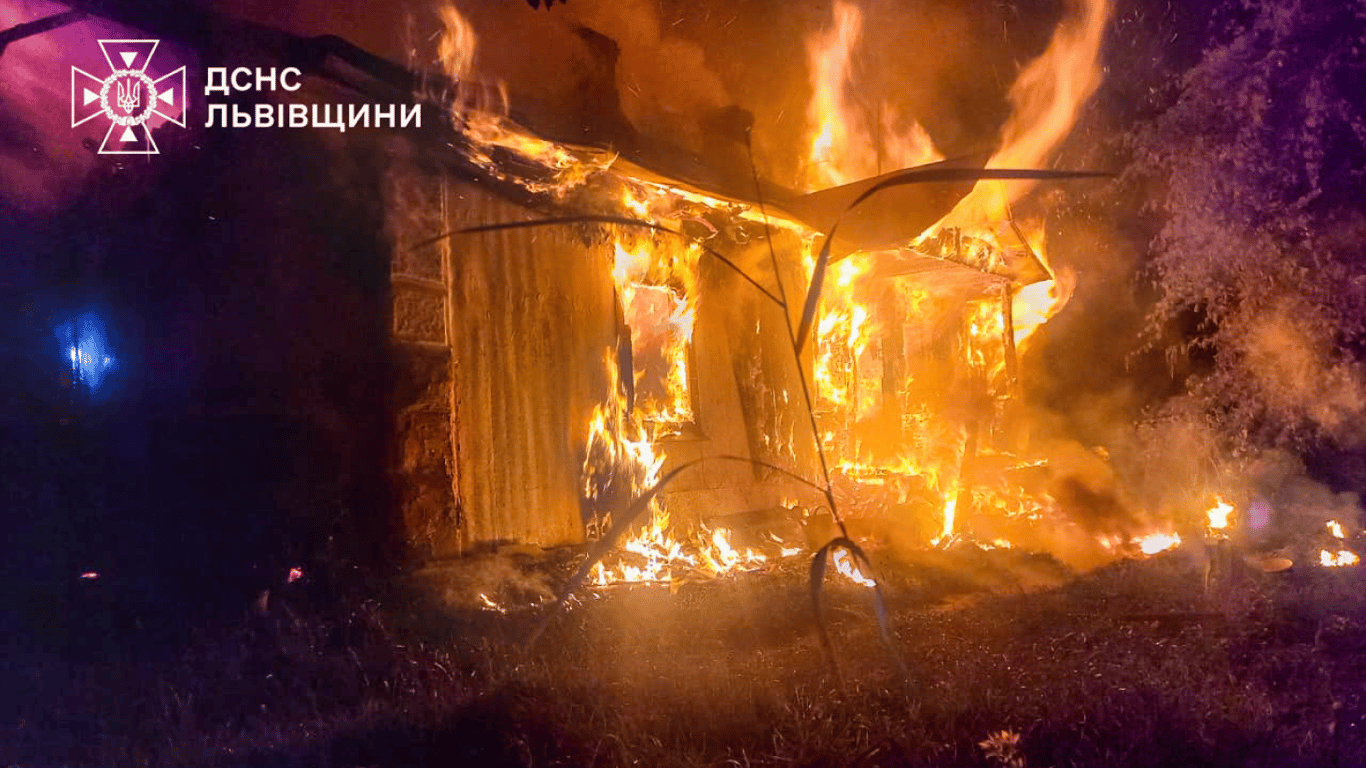 На пожаре во Львовской области погиб мужчина