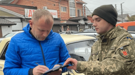 Суд оштрафував працівника ТЦК за мобілізацію чоловіка з інвалідністю - 290x160