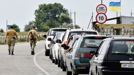 У Молдову зараз не виїхати — ситуація на трасі Одеса-Рені - 285x160