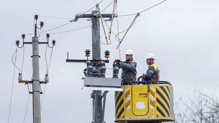 Відключення світла на правому березі Києва — графіки ДТЕК - 285x160