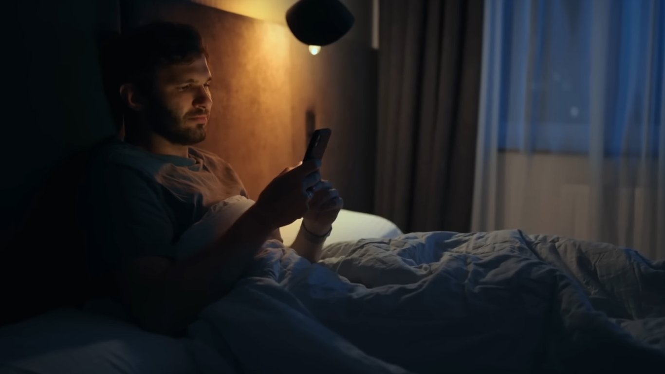 Важливо вимикати Wi-Fi на телефоні на ніч: що буде інакше