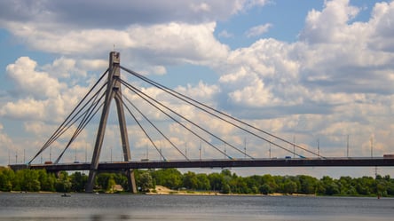В Киеве закроют один из мостов: в чем причина - 285x160