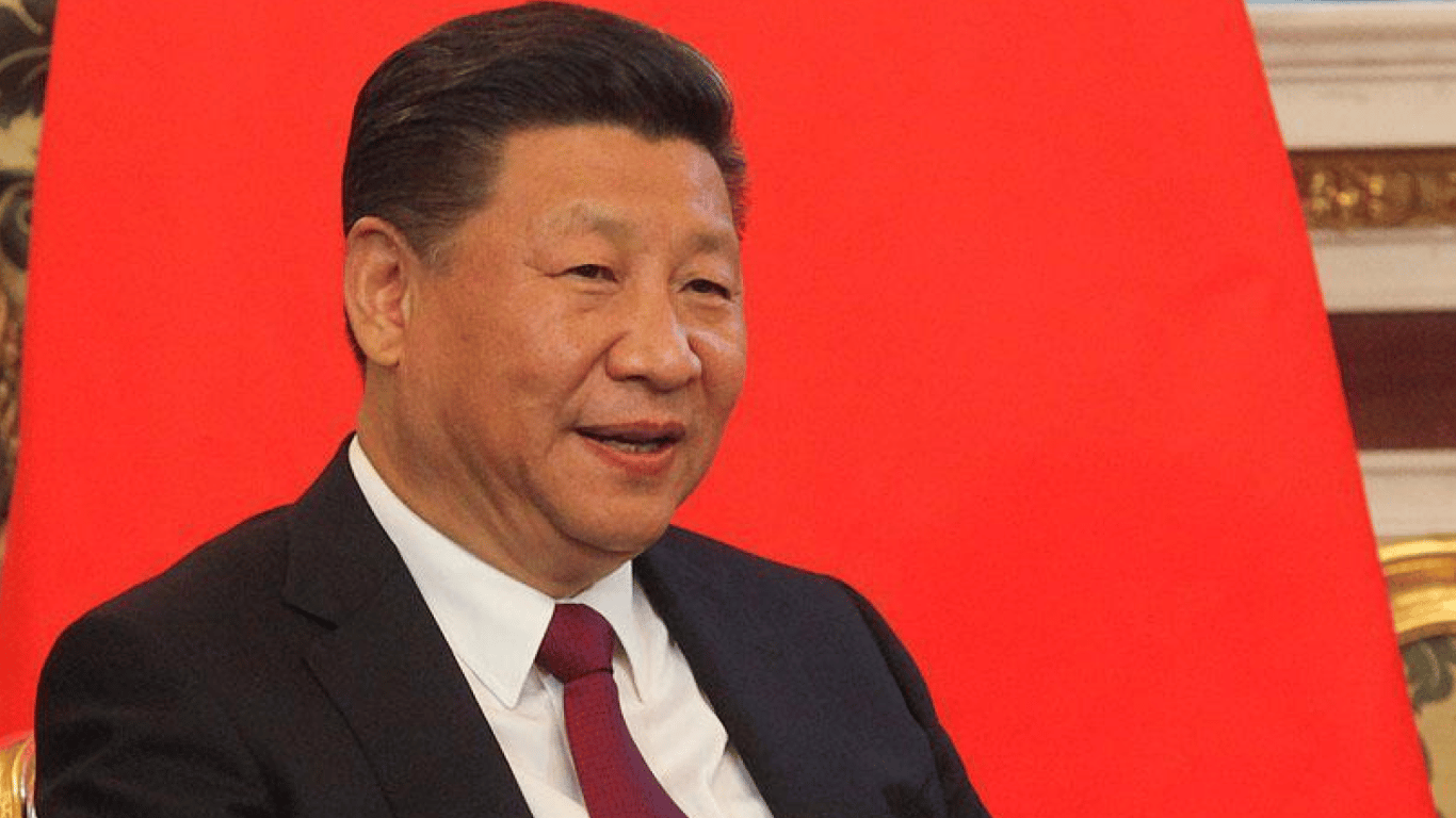 Лідер Китаю закликав військових бути готовими "перемагати у війнах"