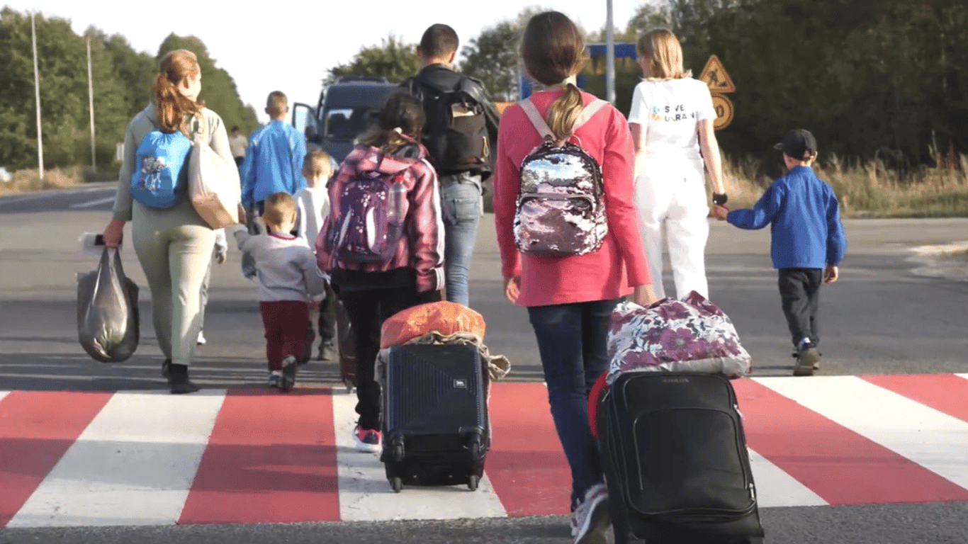 Украина вернула еще 19 детей с оккупированных территорий