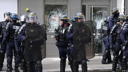Во Франции объявили о повышенном уровне террористической угрозы — какая причина - 285x160