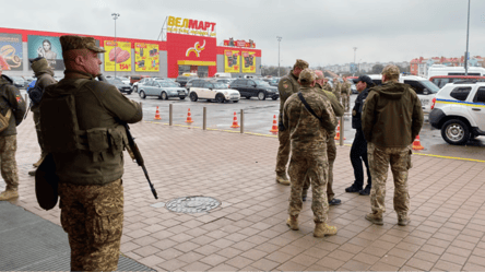 ТЦК отказал в отсрочке для ухода за инвалидом: решение суда - 285x160