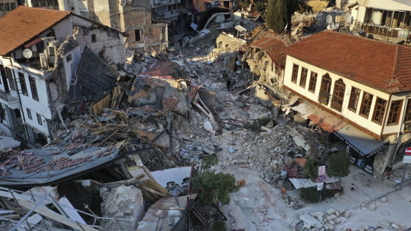 Землетрус у Туреччині 25 лютого — в центрі країни зафіксували поштовхи понад 5 балів