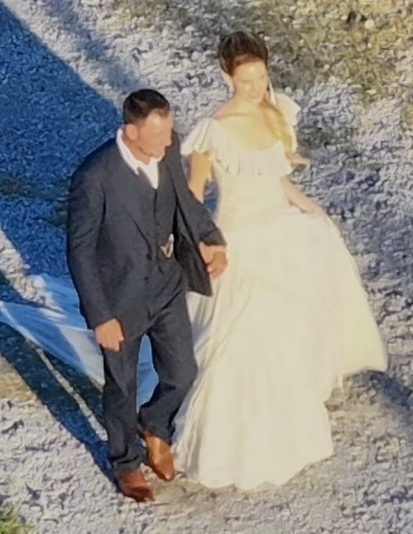 Лана Дель Рэй тайно вышла замуж.