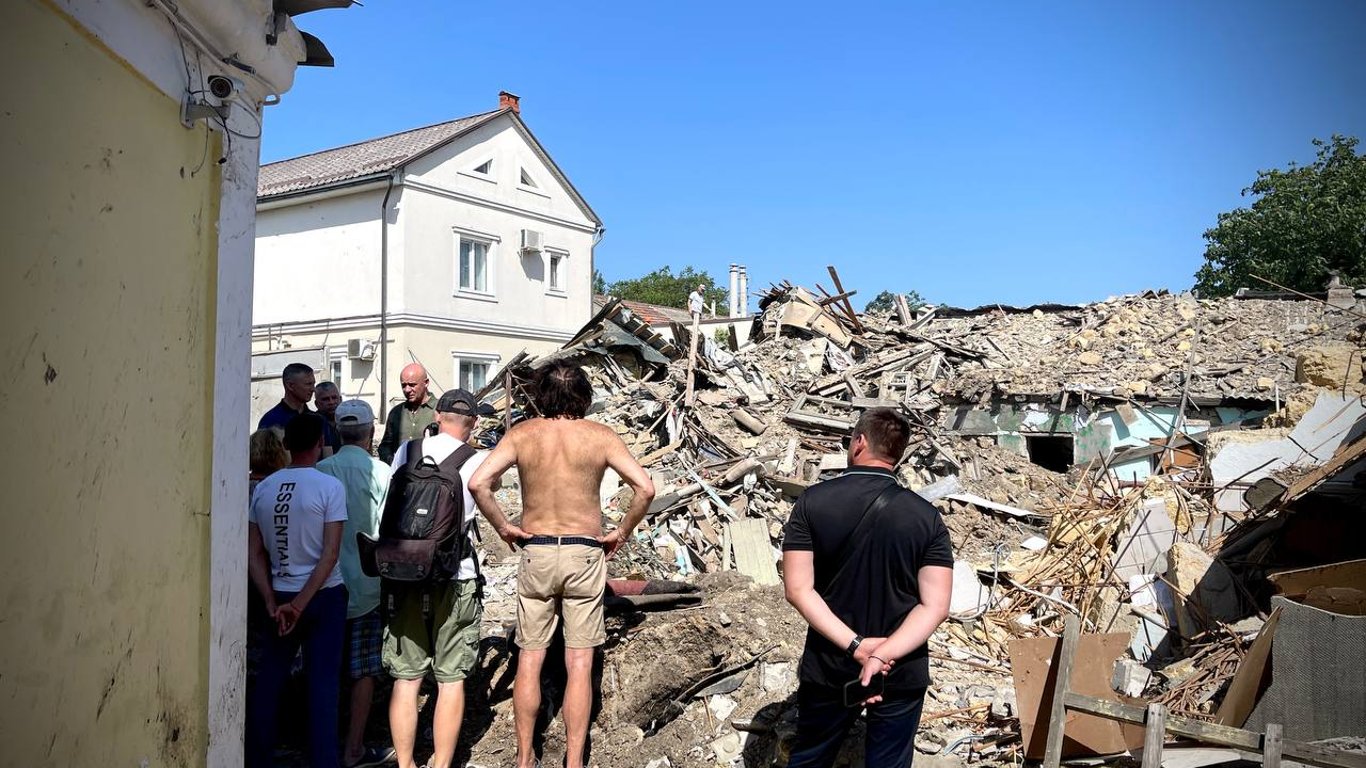 Одесситы, чье жилье было разрушено в результате обстрела, будут жить в модульных домах