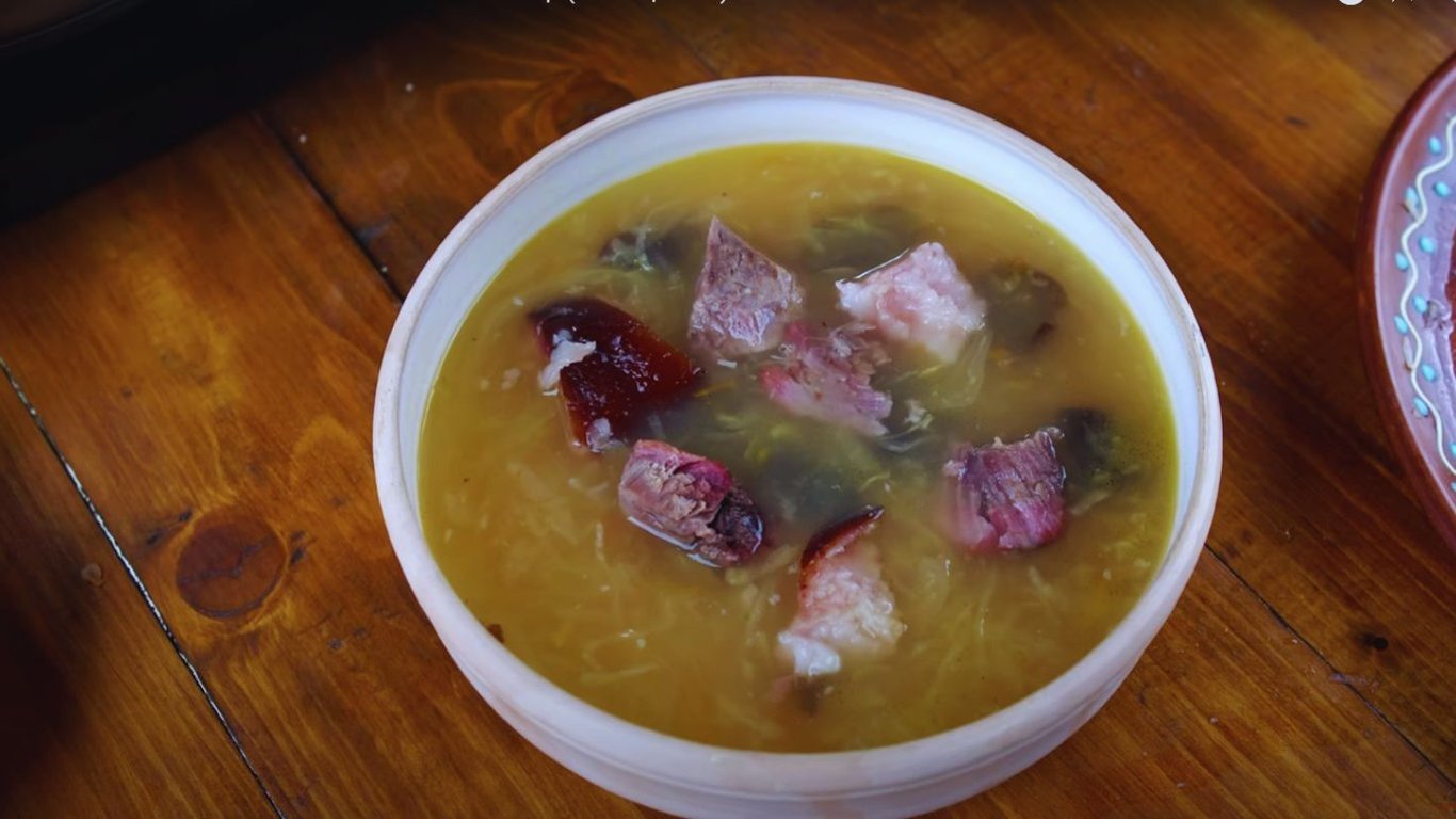 Очень вкусное украинское первое блюдо с квашеной капустой — видео рецепт