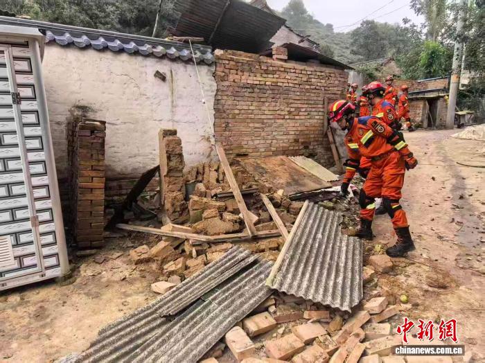 Рятувальники в Китаї