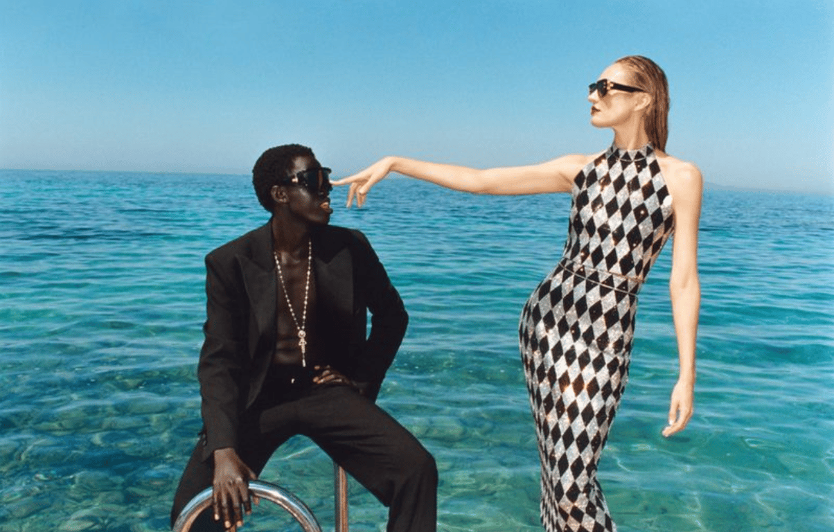 Модель Кэндис Свейнпол. Фото: instagram.com/balmain/