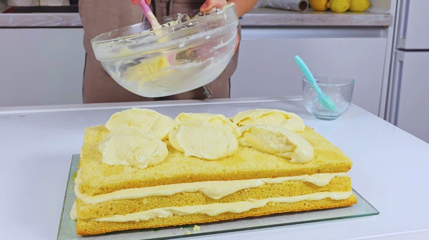 простий рецепт лимонного торта