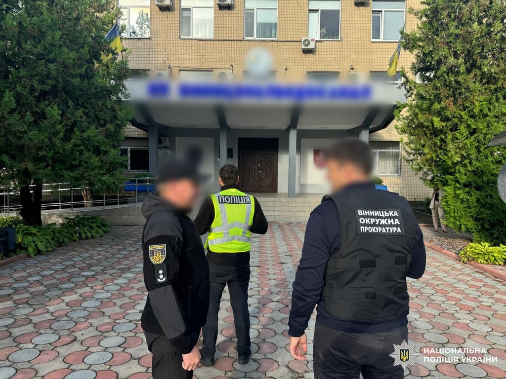 Бюджет втратив понад 9 мільйонів — викрито посадовця - фото 2