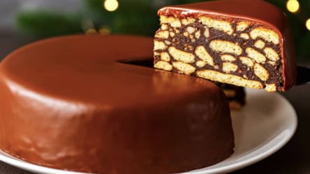 Рецепт різдвяного торта за 5 хвилин — без борошна та яєць - 285x160