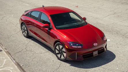 Найкращим електромобілем став корейський седан - 290x166