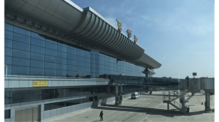 Турист таємно показав зсередини найбільший аеропорт КНДР — відео - 290x166