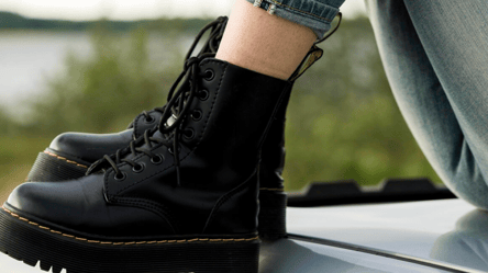 Новий спосіб носити штани з чоботами — тренд сезону - 285x160