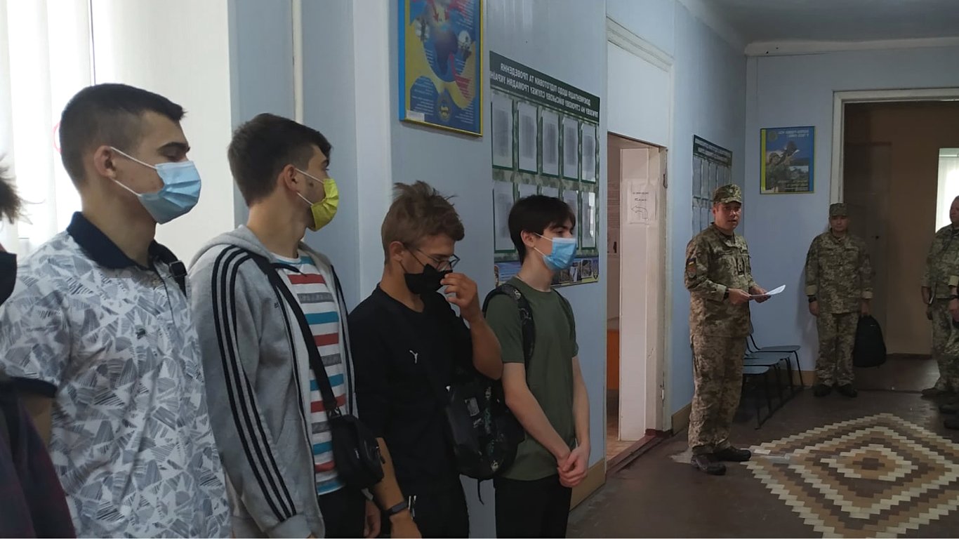Мобилизация в Украине — могут ли призвать мужчин до 25 лет без опыта
