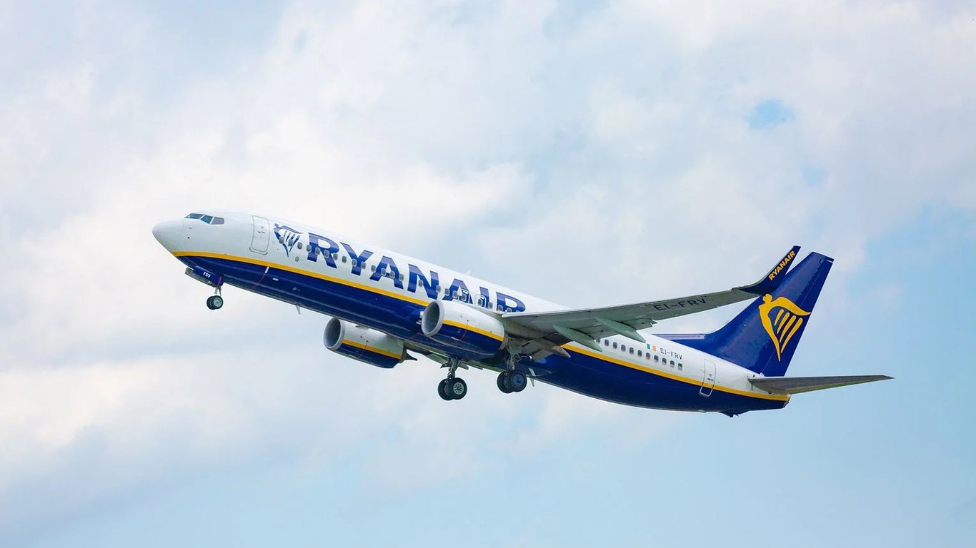 От 10 евро: Ryanair запустил быструю распродажу на европейские рейсы