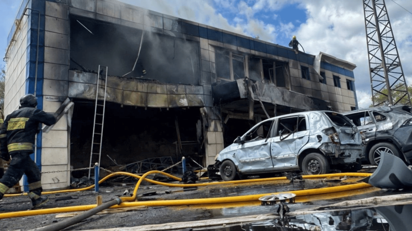 У Дніпрі зросла кількість поранених внаслідок російського обстрілу