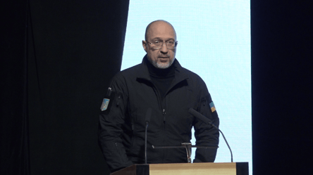 Шмигаль заявив про рекордні обсяги імпорту електрики з Європи - 285x160