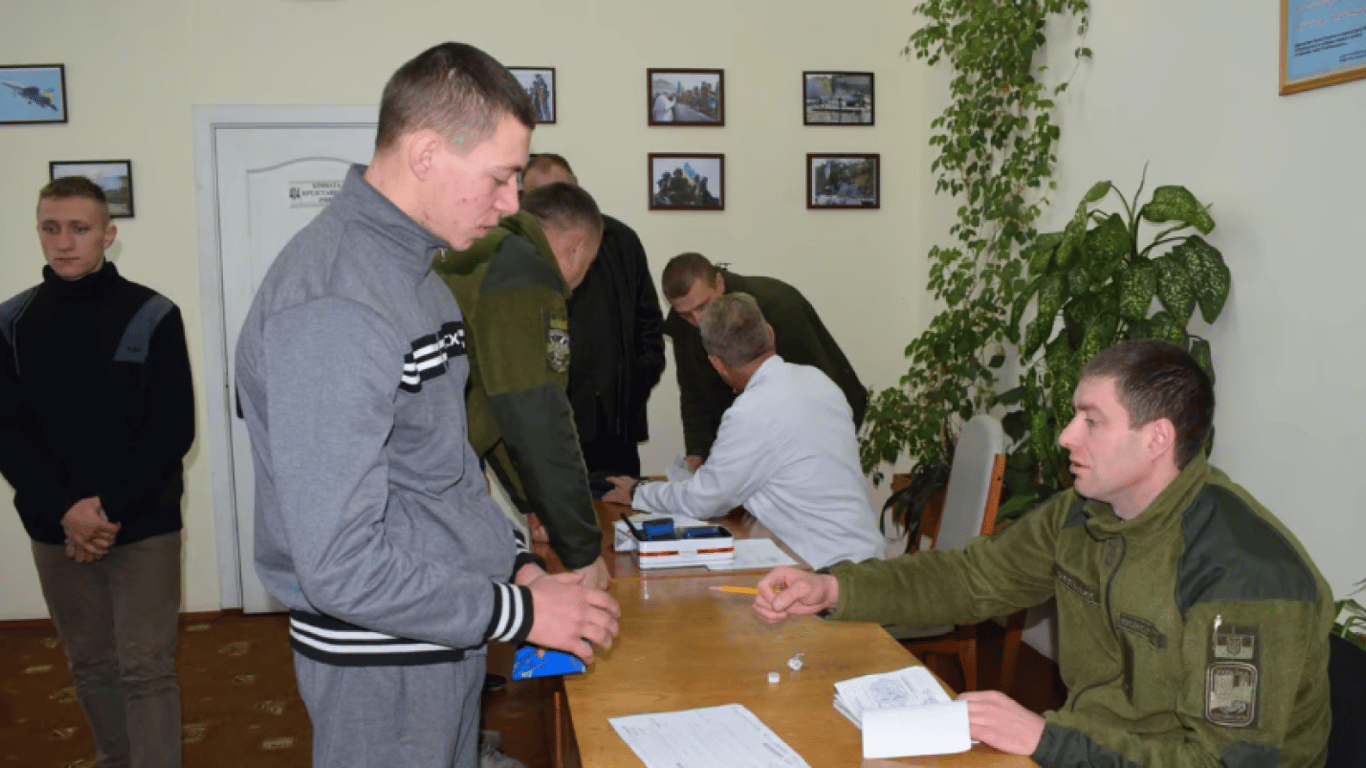 Военный эксперт объяснил, как нужно изменить мобилизацию в Украине