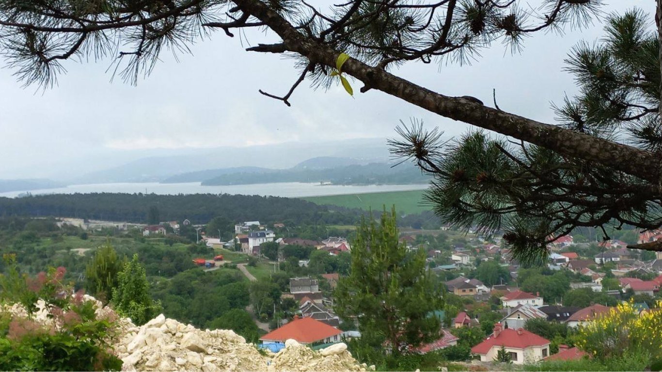 Кримське підпілля привітало Залужного з ювілеєм та запросило на півострів