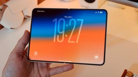 iPhone Fold finally revealed in real photos - 285x160