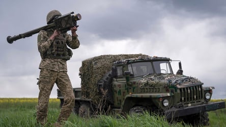 В Киеве прогремели громкие взрывы - 285x160