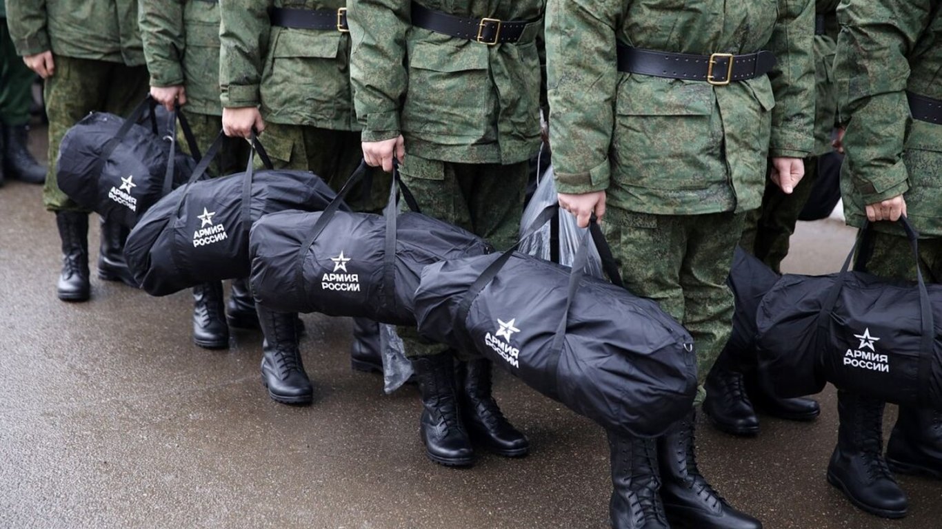 Деньги не помогают: в Крыму местные отказываются воевать в армии РФ