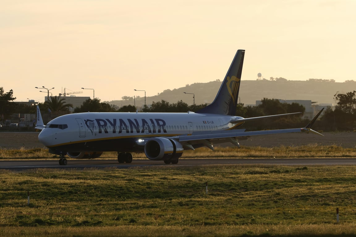 Ryanair скасовував польоти до 5 міст Європи — куди саме - фото 1