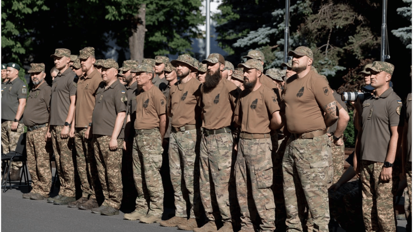 Чешский депутат Катержина Конечная возмущена визитом бойцов Азова в Прагу