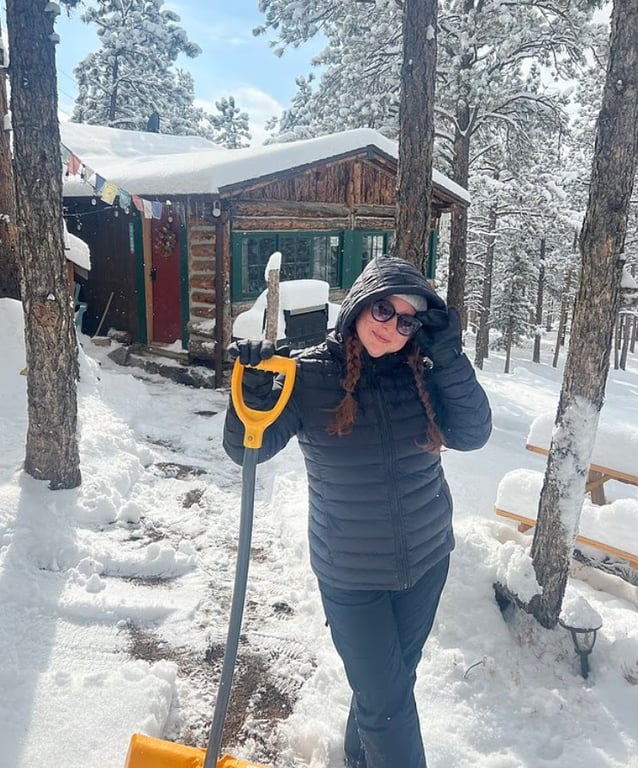 Холод в будинку та пуми за вікном — пара про життя в горах - фото 1