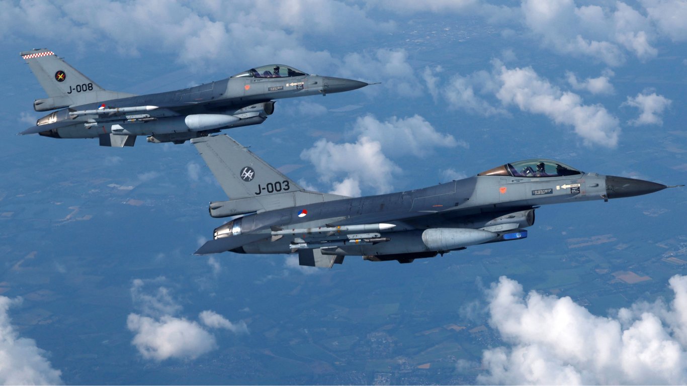 У Румунії підтвердили, що готові навчати українських пілотів на F-16