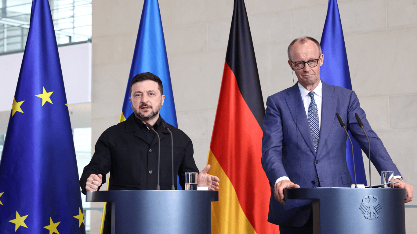 Договоренности и выставка дронов: встреча Зеленского с Мерцом
