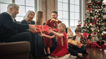 Как празднуют Рождество в разных странах — странные традиции - 285x160