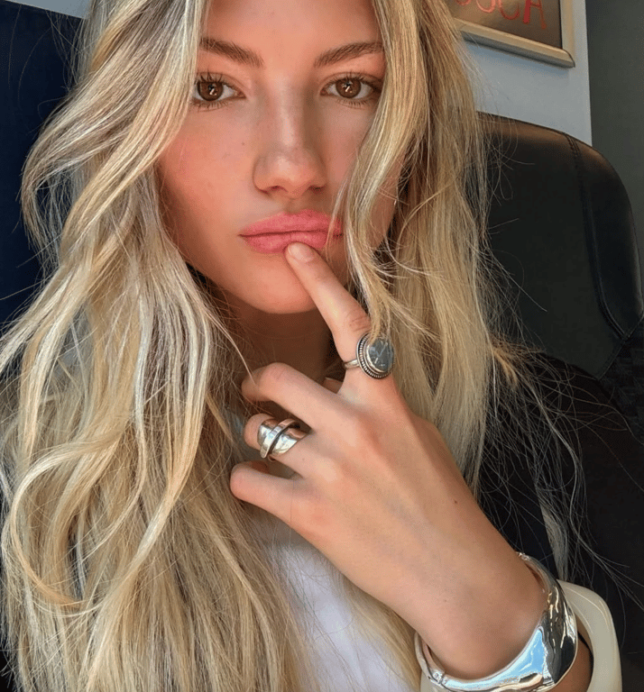 Масивні прикраси стають все більш популярними