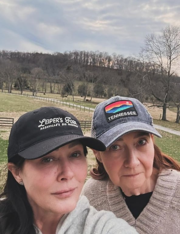 Онкохвора Шеннен Догерті відверто розповіла, як готується до власної смерті - фото 1