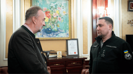 Буданов вручив голові дому Габсбургів орден "За заслуги" - 285x160