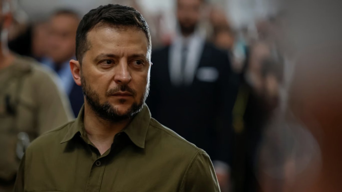 Zelenskyy arrives at Vatican to meet with Pope