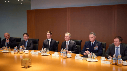 У Берліні завершився другий раунд перемовин між Україною та США - 290x166