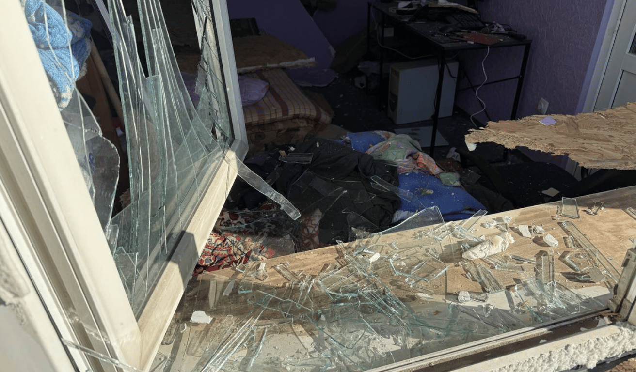 Потрощені будівлі й авто — Одещина після ранкової атаки РФ, фото - фото 10