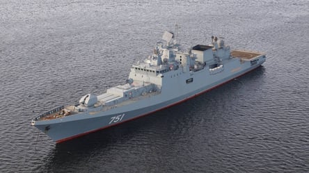 "Адмирал Эссен" в Черном море: сколько "Калибров" на борту - 285x160