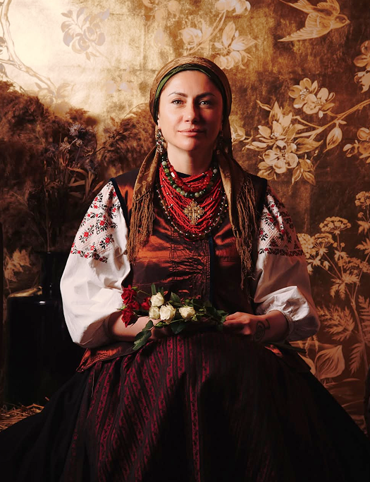 З чого складається національний одяг українців