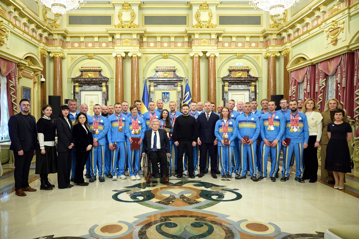 Президент Володимир Зеленський відзначив спортсменів паралімпійської збірної України