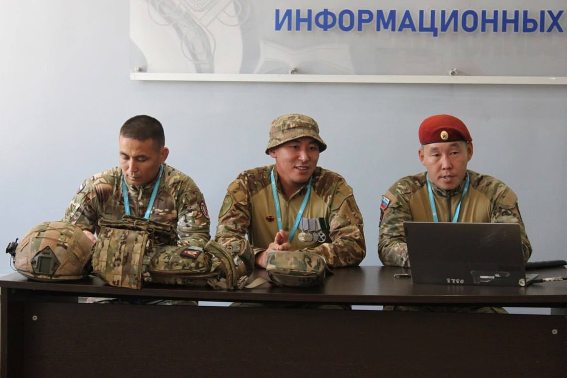 М'ясник з Бахмута, вбивця та грабіжник зустрілись зі школярами РФ — ділились "досвідом" - фото 1